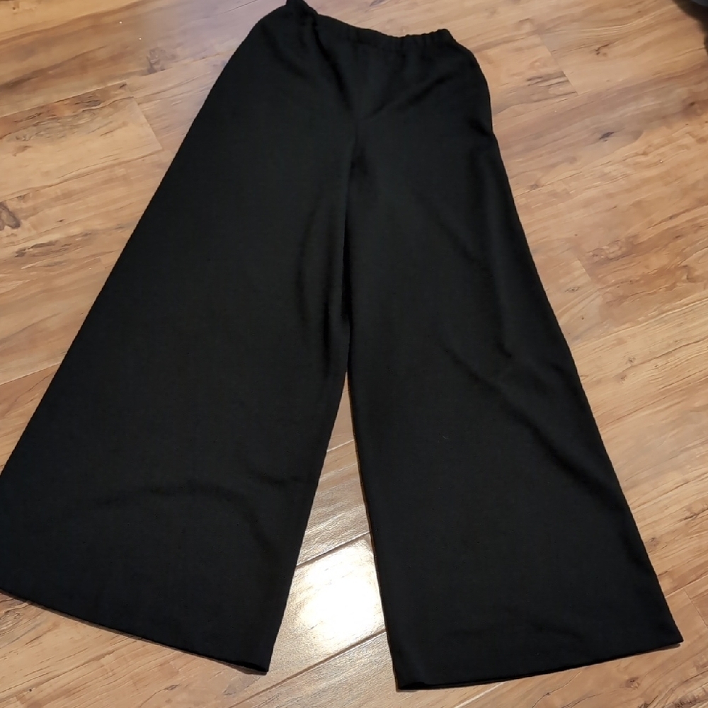 Women's Black Extra Wide-Leg Pants